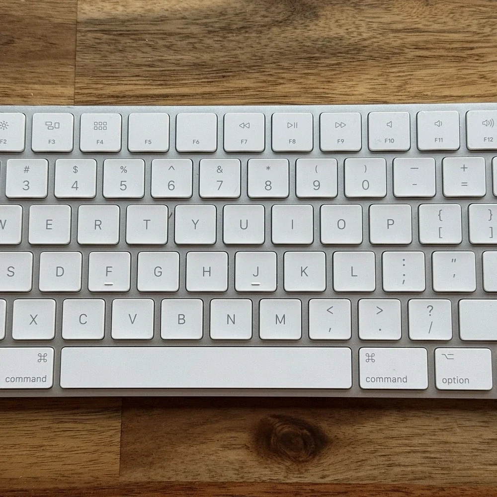 OEM Apple A1843 Wireless Rechargeable Bluetooth Magic Keyboard Numeric Keypad